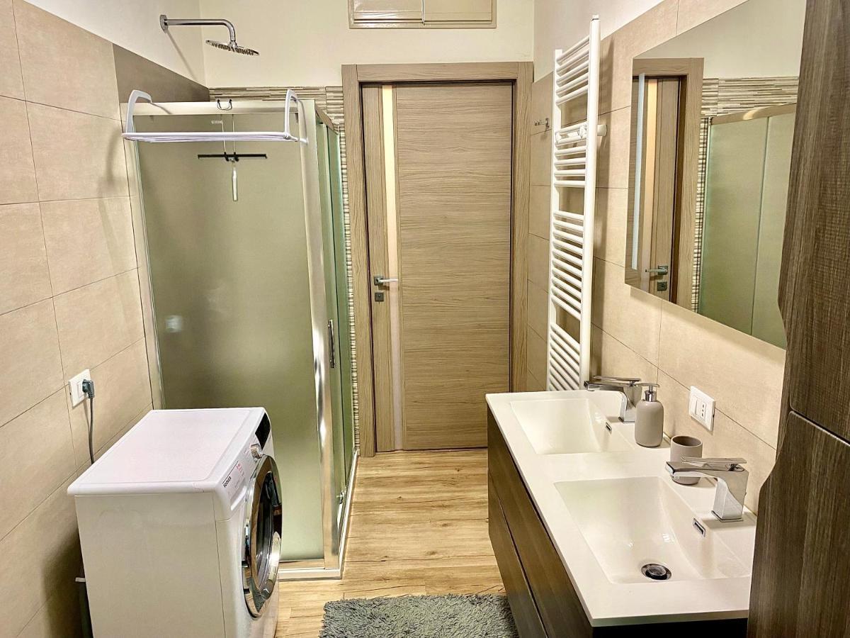 Golden Suite Marta Malpensa Milano-Laghi Busto Arsizio Luaran gambar